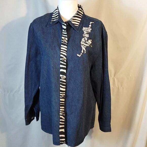 Morgan Cole "Cat" Women's Denim Shirt - Picture 9 of 9